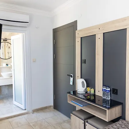 Hotel Galley 2*