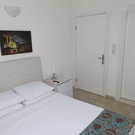 Hotel Galley 2*