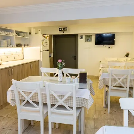 Galley Otel