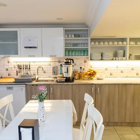 Galley 3* Istanbul